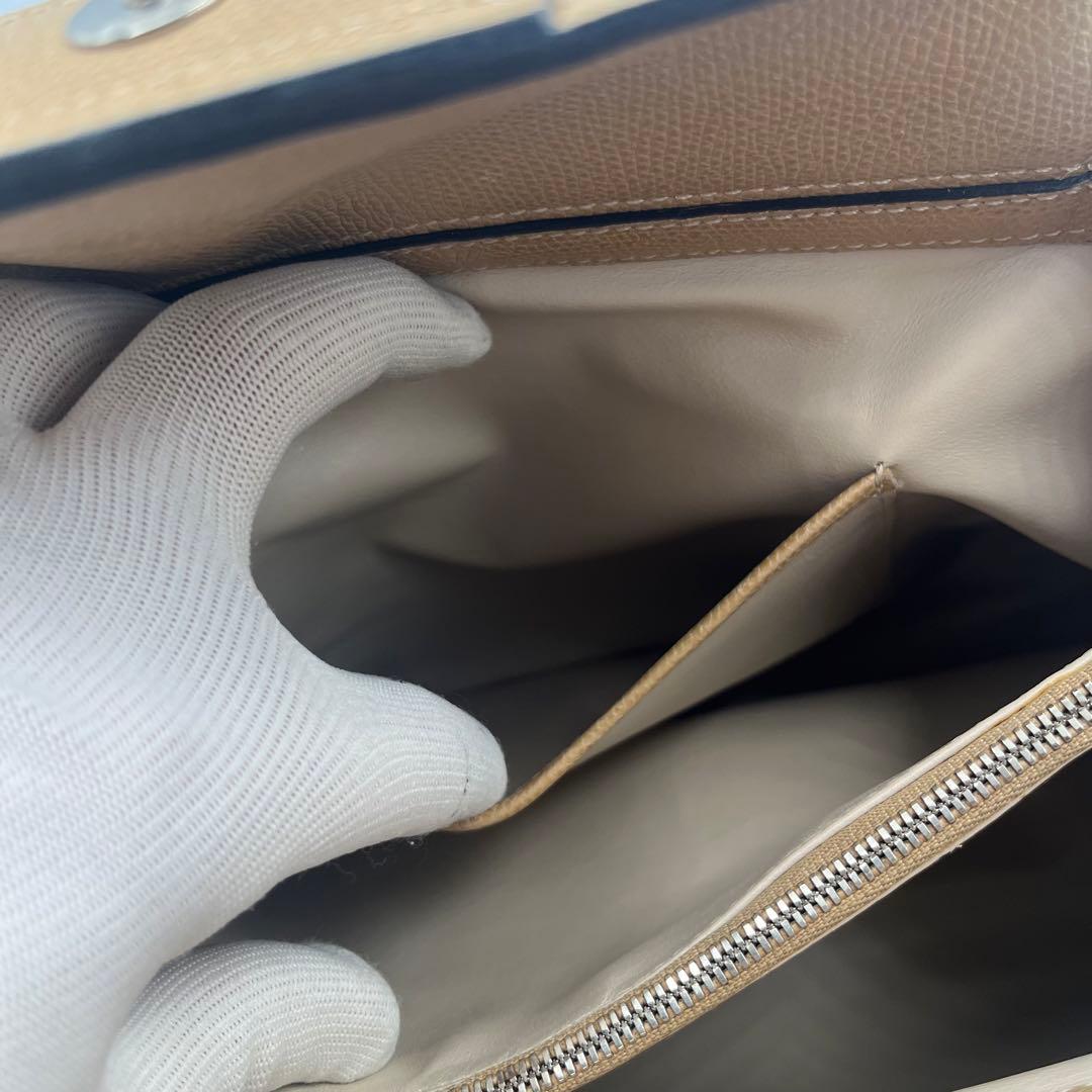 【人気】Valextra ハンドバッグ ベージュ 保存袋付き　小ぶりサイズ