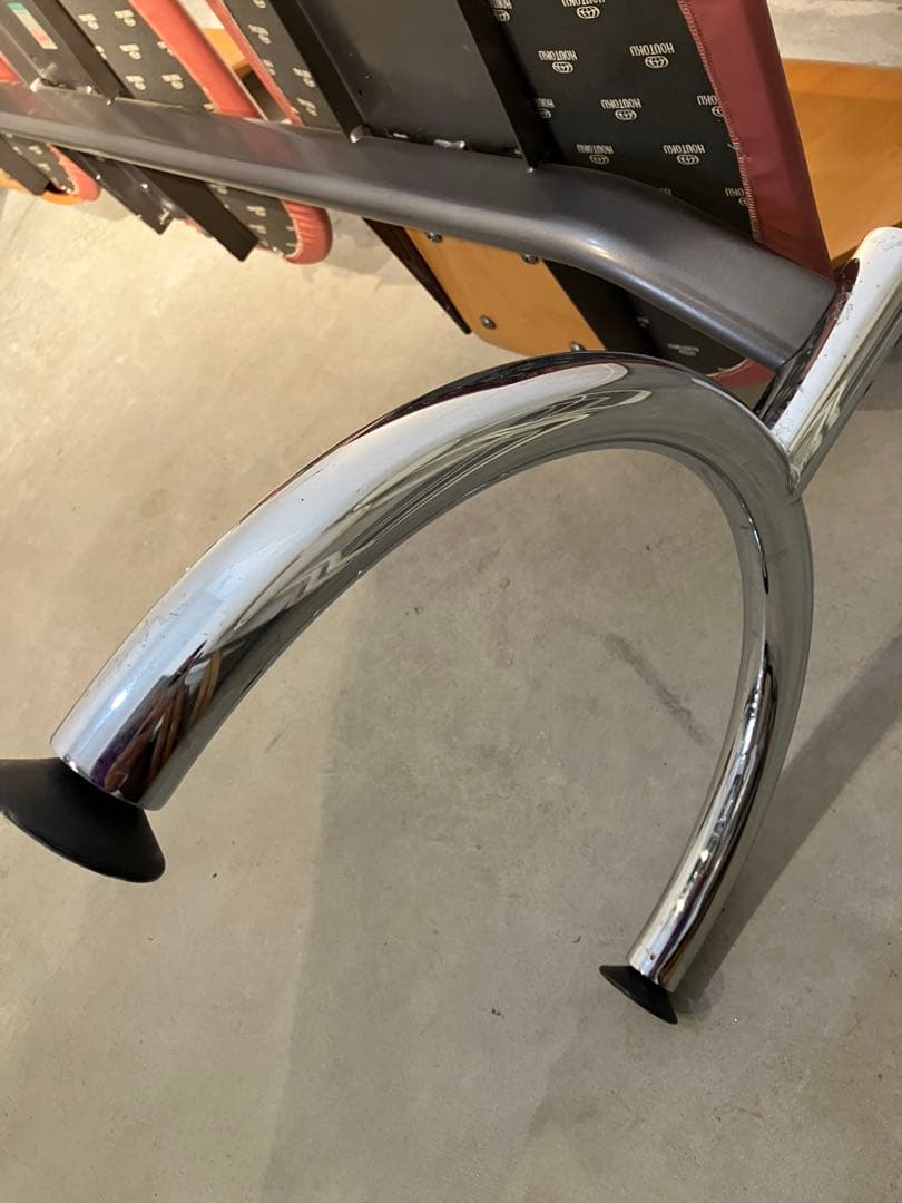 ホウトク、クッシュ、デザイナーズベンチ、カルテル、パントン、イームズ、