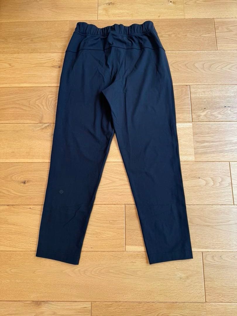 ルルレモン　 スリムフィット プルオンミッドライズパンツ アジアフィット