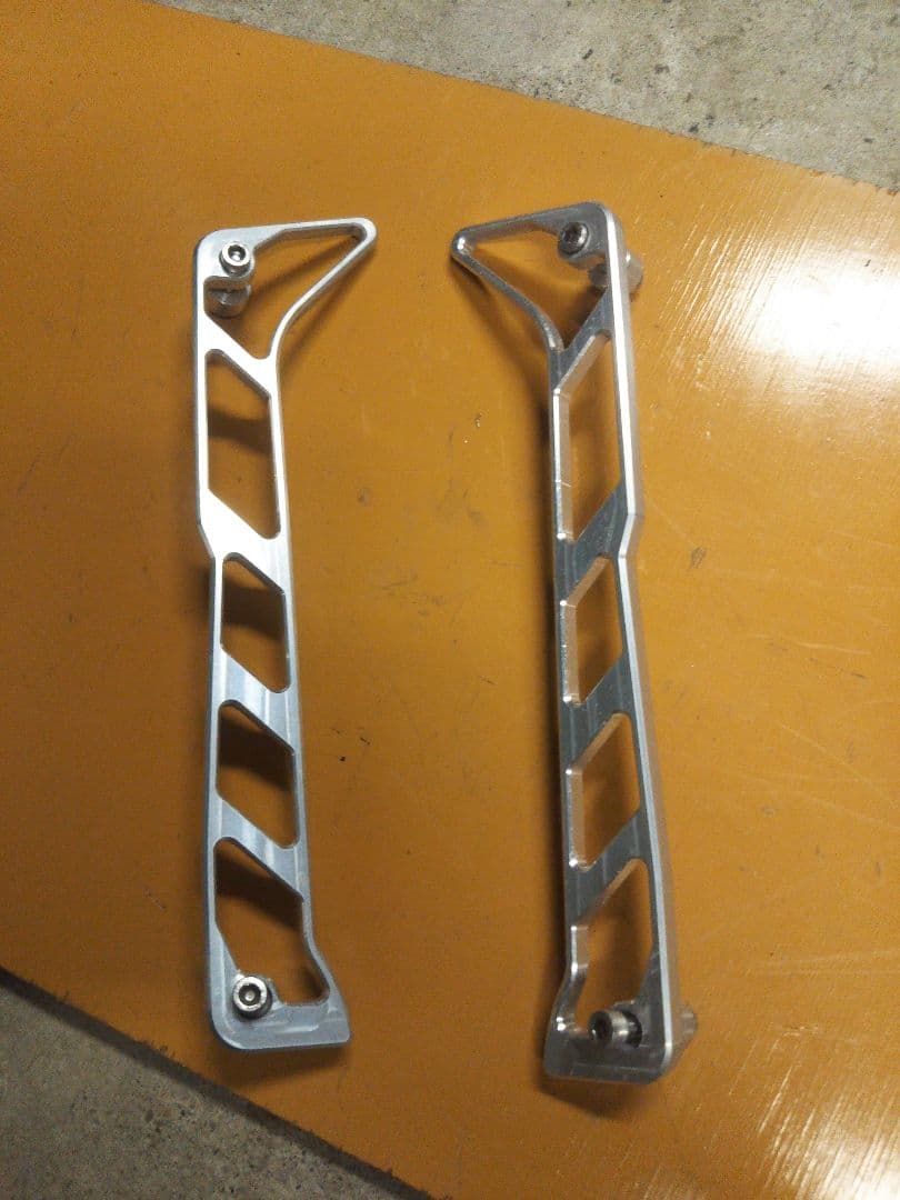 ズーマーのアルミ部品 中古