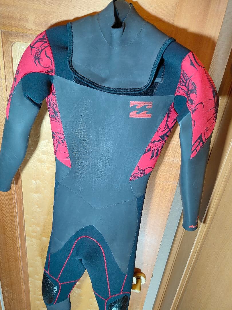 aquamarine　　　　　　　　　　　　　【極美品】BILLABONG