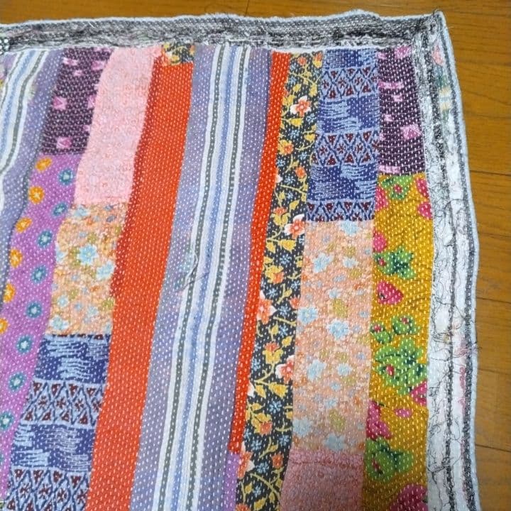 インド製ラリーキルト / カンタキルト / 厚手 マルチカバー146×186