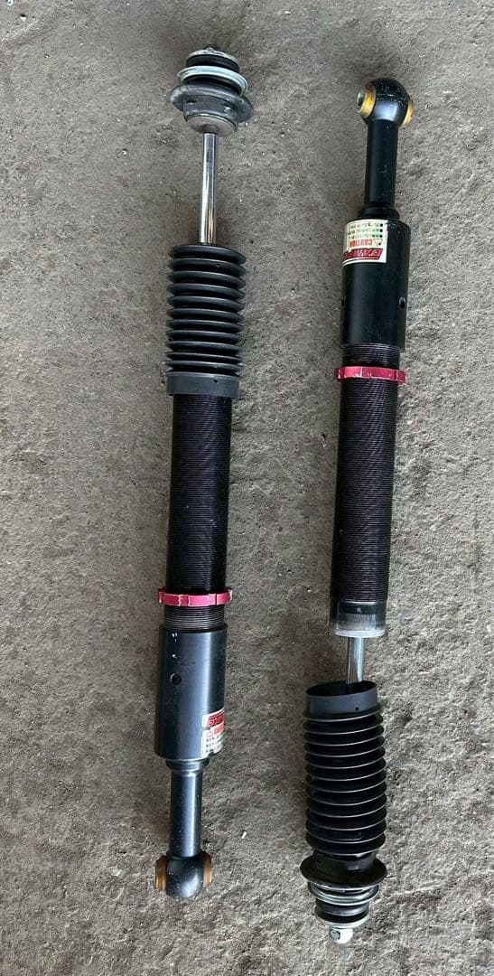 パーツ DAMPER ZZR DAA-NHP10 TOYOTA AQUA