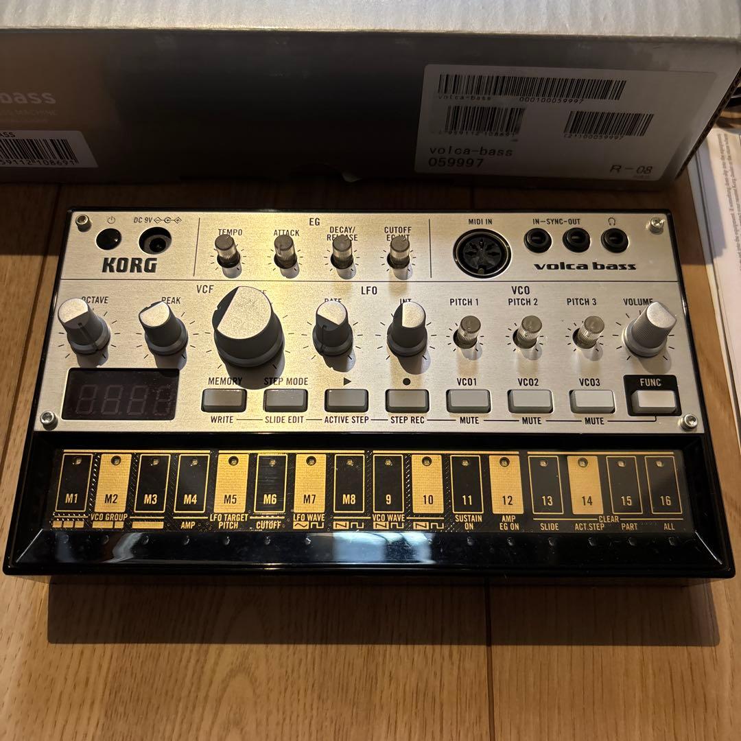 【美品】KORG volca bass