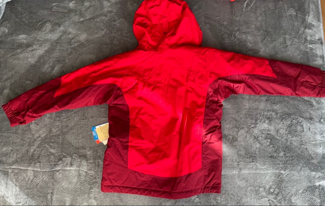 未使用品　mont-bell キッズ パウダーステップジャケット 赤150