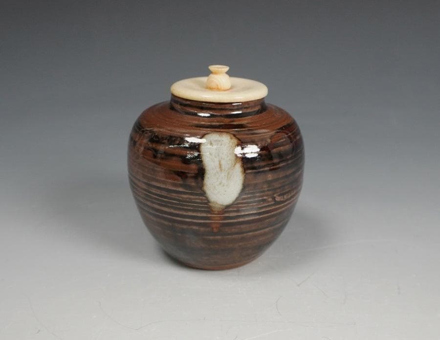 清水茂生 古瀬戸茶入 新紹緞子仕覆