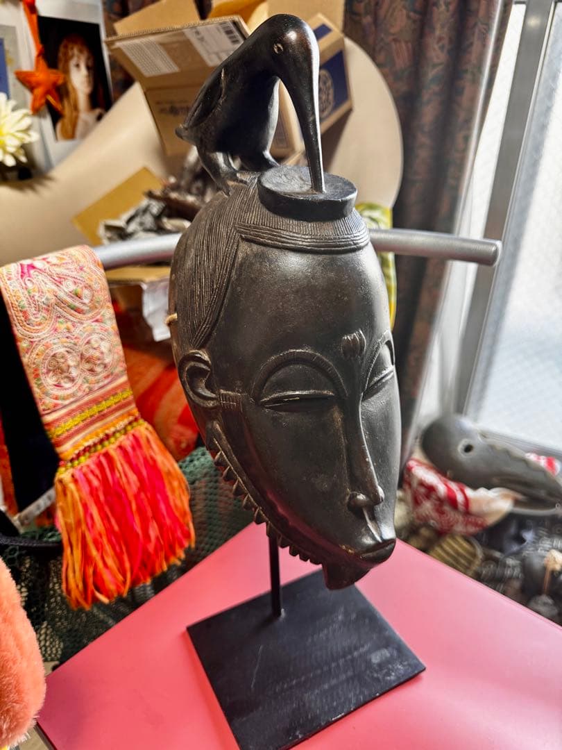 ✴︎泣く泣く手放します！✴︎アフリカンマスク超美品！鉄スタンド付き