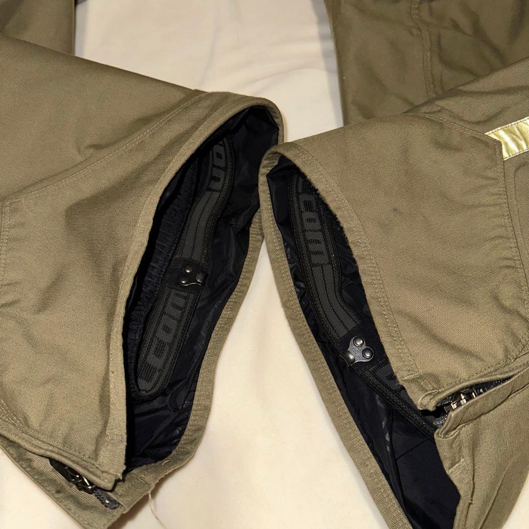 スノボウエア　上下セット