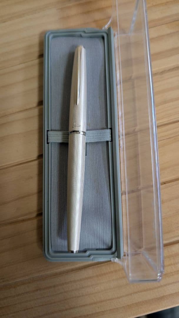 PILOTエリートシルバー ストライプデザイン 万年筆 K18 750刻印