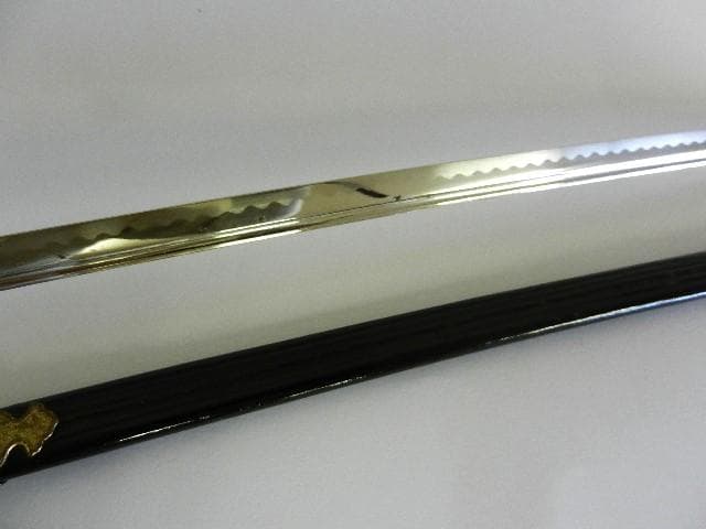 昭和初期の旧海軍士官儀礼用・指揮用サーベル型軍刀　長剣模造刀　全長８４．５㌢
