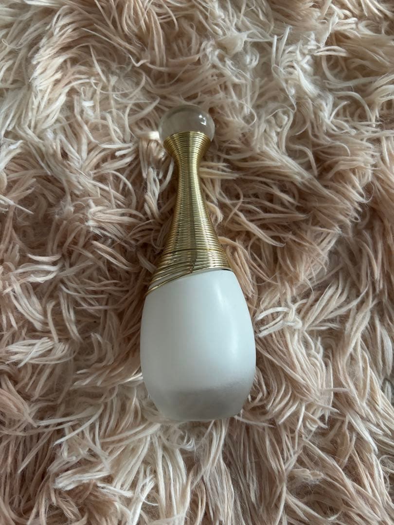 Dior ジャドール　パルファン　ドー　オードゥパルファン　30ml