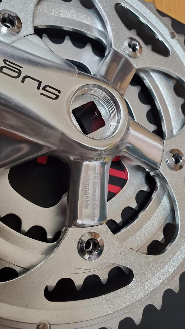 新品　スギノ　クランク　ALPINA2　165mm