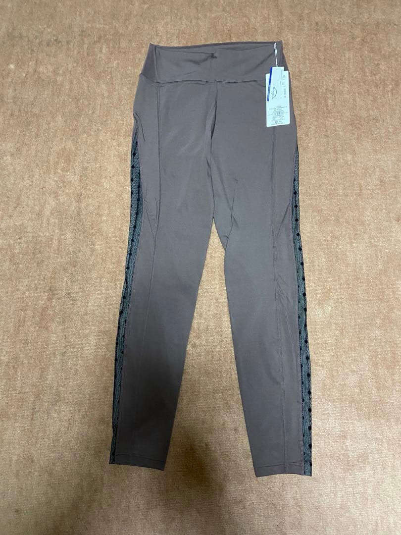 ☆チャコットヨガパンツドット新品未使用Ｌ