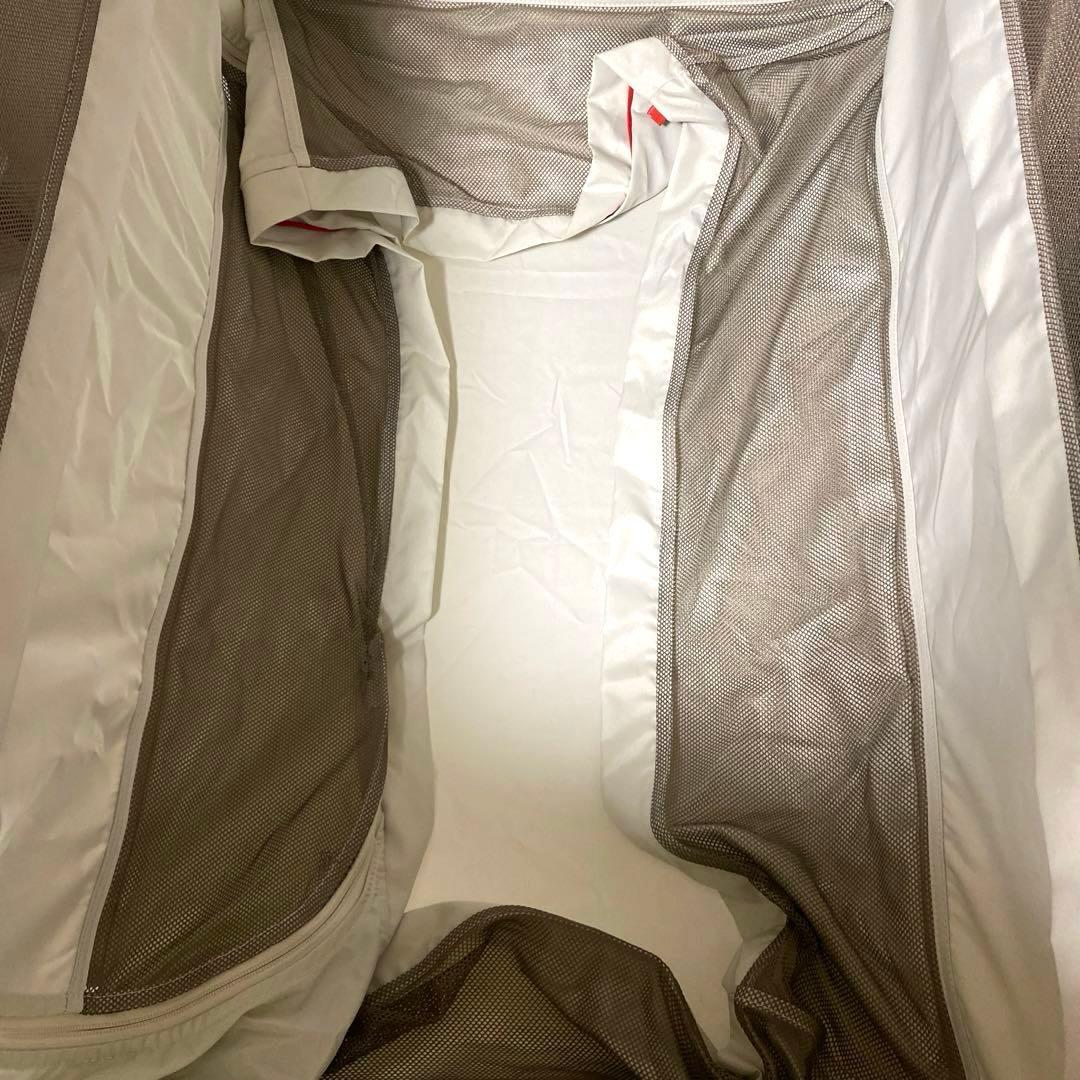 Combi ベビーベッド トモネル ベージュ メッシュ