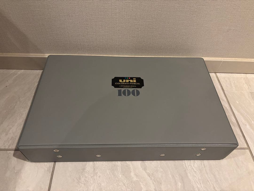 色鉛筆100色　uni COLORED PENCIL(三菱)