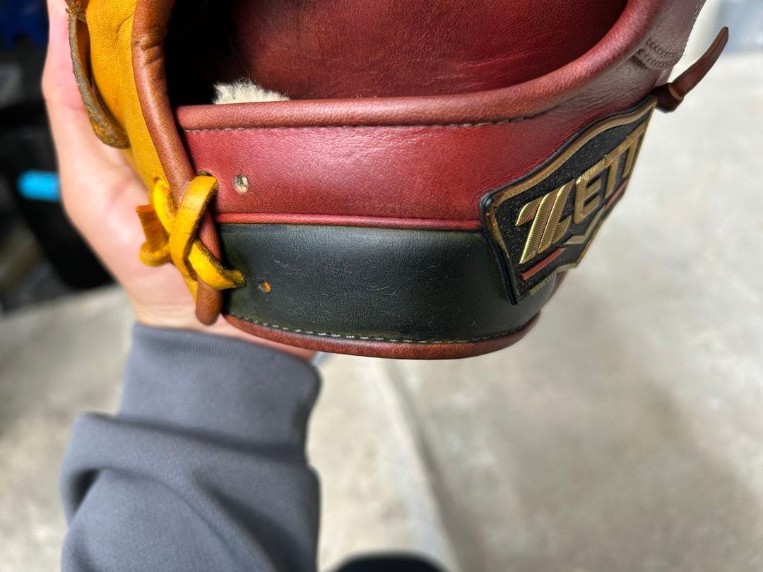 ★ZETT プロステイタス　軟式　内野手★