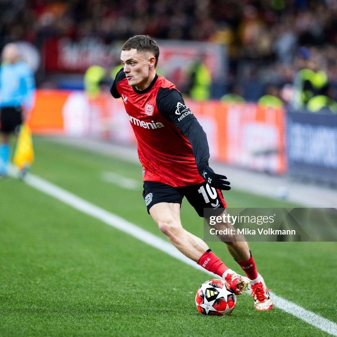 レヴァークーゼン 24-25 ユニフォーム ホーム 正規品 L ヴィルツ CL