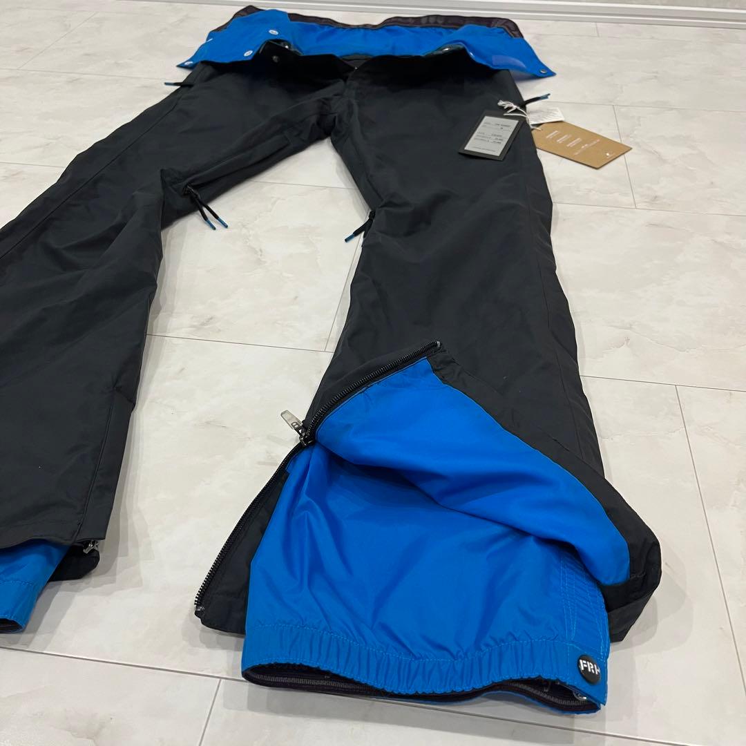 FROM RABBIT HOUSE スノーボードウエア 上下セット