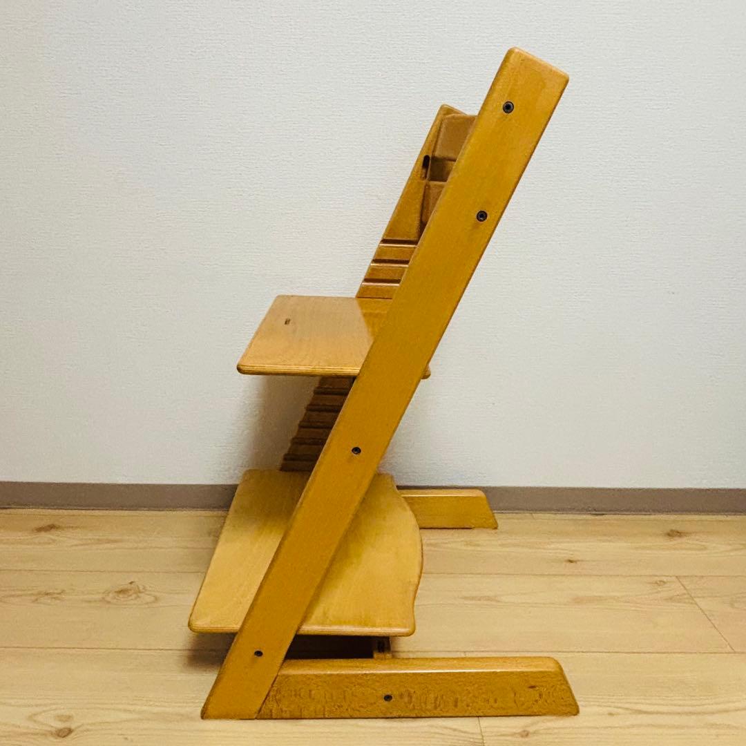 ベビーセット付き！　ストッケ　トリップ トラップ　ベビーチェア　ナチュラル