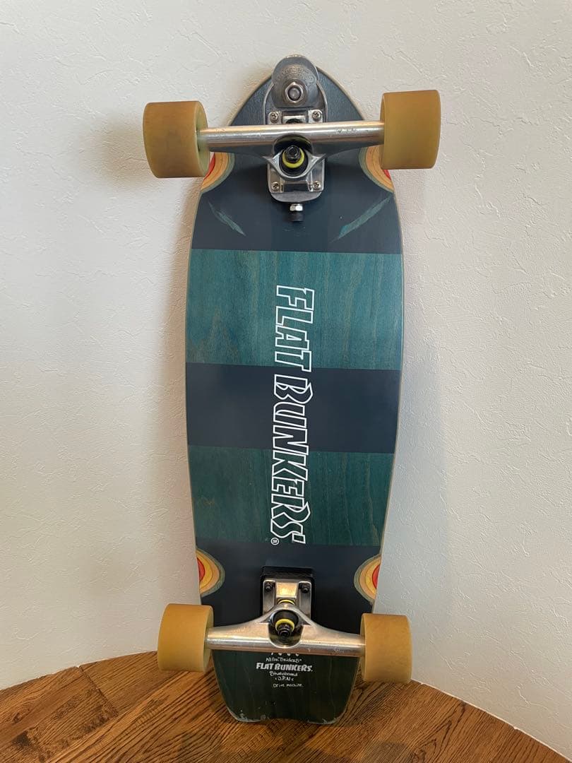 FLAT BUNKERS　フラットバンカーズ　ドライブマシーン　サーフスケート