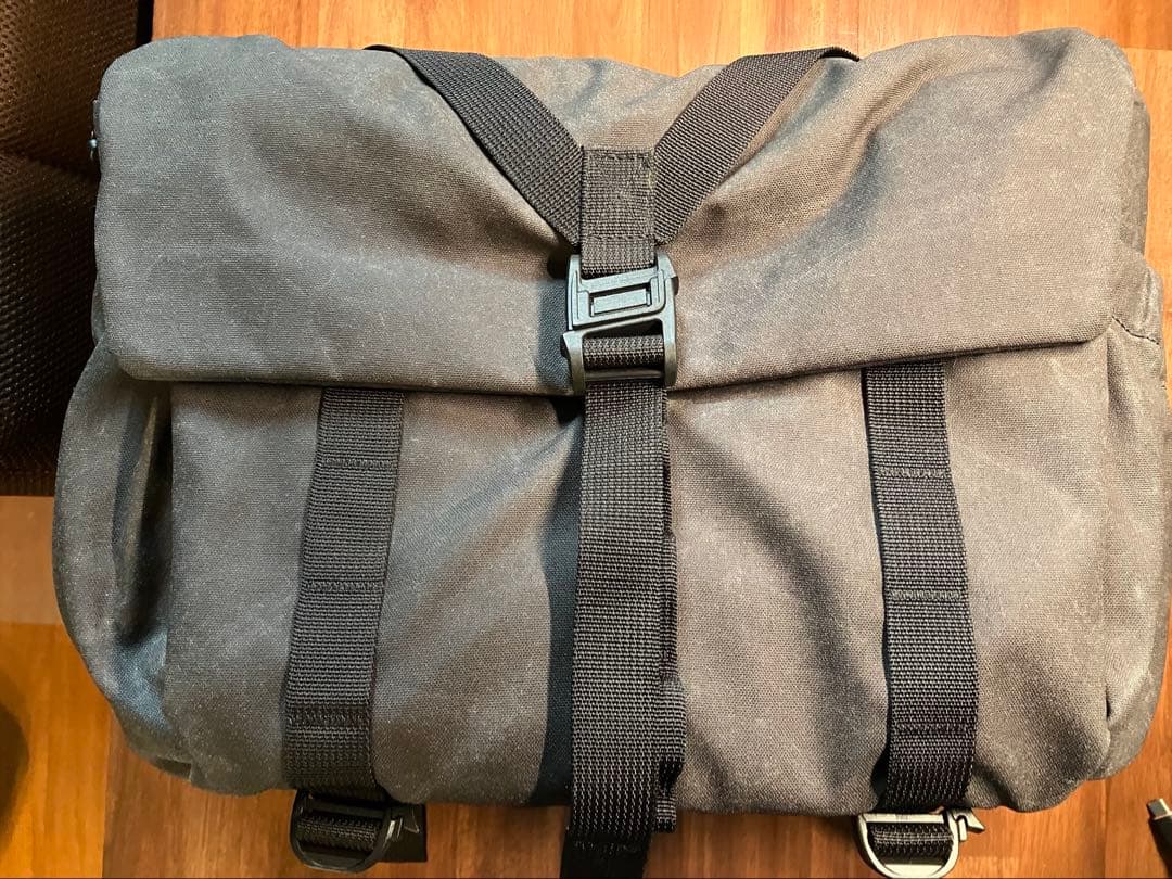 ヴォータンクラフト　パイロット10L チャコールブラック　ブロンプトン