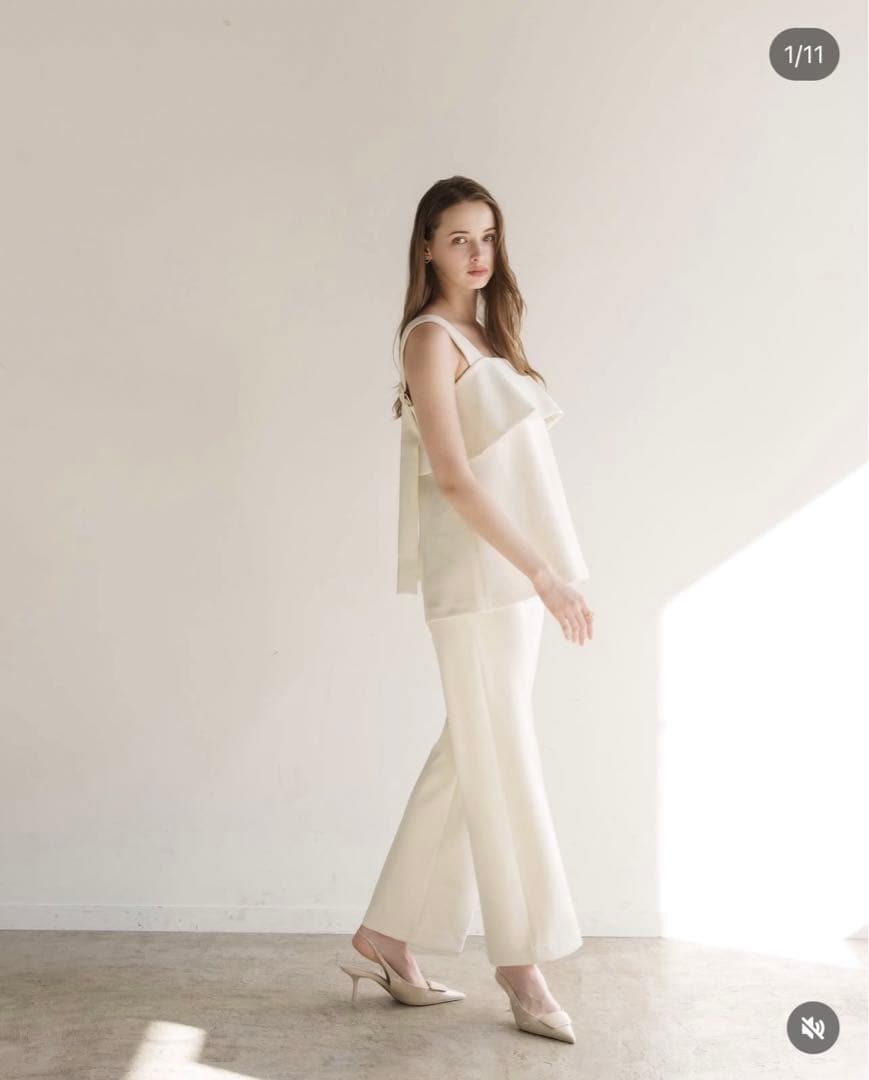 CARLA カーラ　ビラク　トップス　ホワイト　新品タグ付き