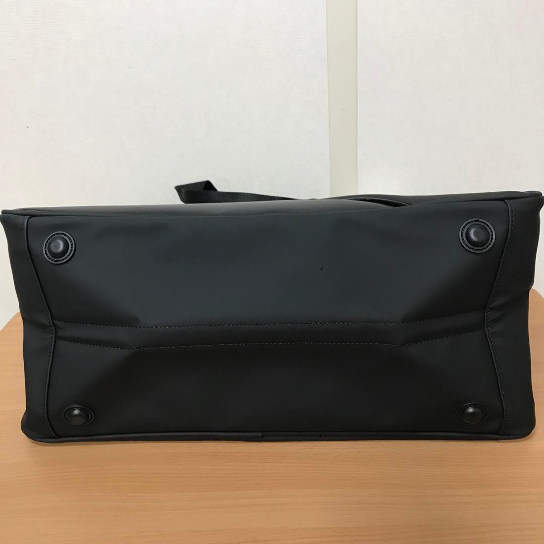 テーラーメイド スポーツモダン ボストンバッグ UN744 2025年モデル