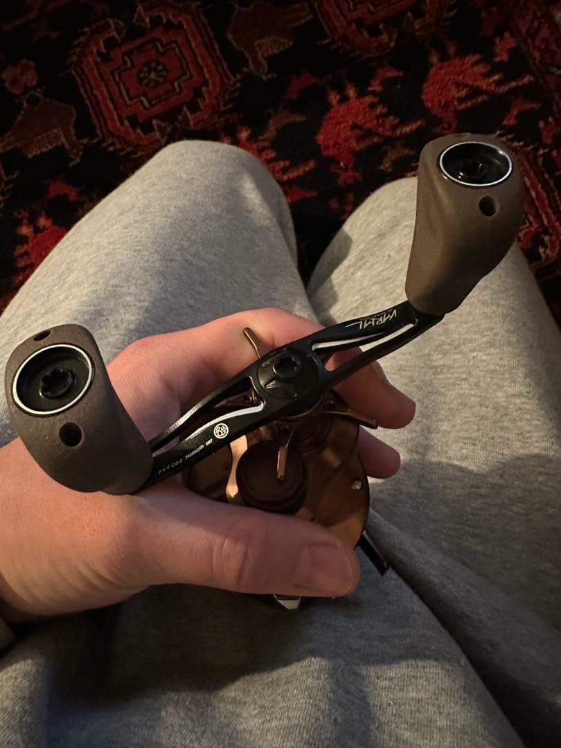 DRT バリアルハンドル　スイムベイトアンダーグラウンド