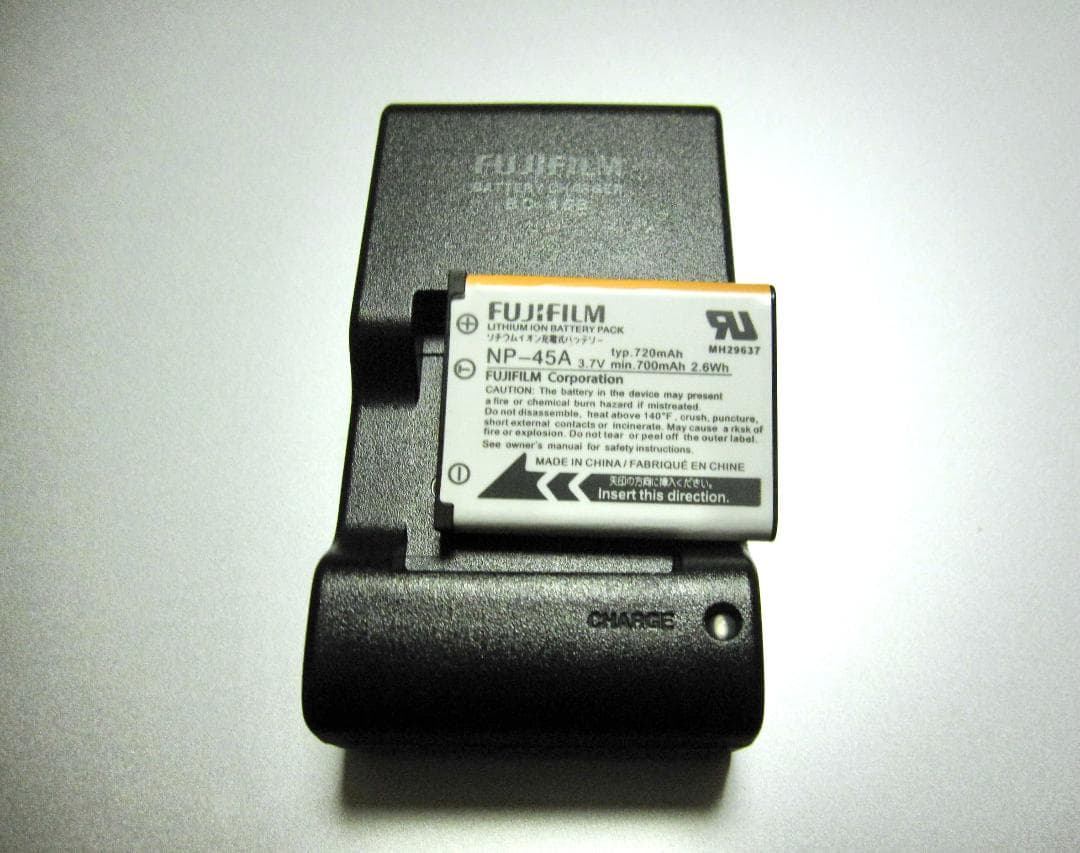 【動作確認済み】FUJIFILM FINEPIX Z70 メタリックピンク