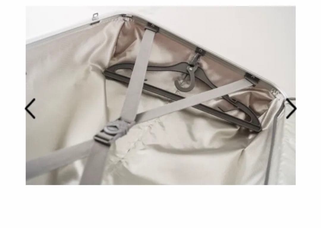 未使用スーツケース ハードキャリー 90L ホワイトカーボン MM-5688