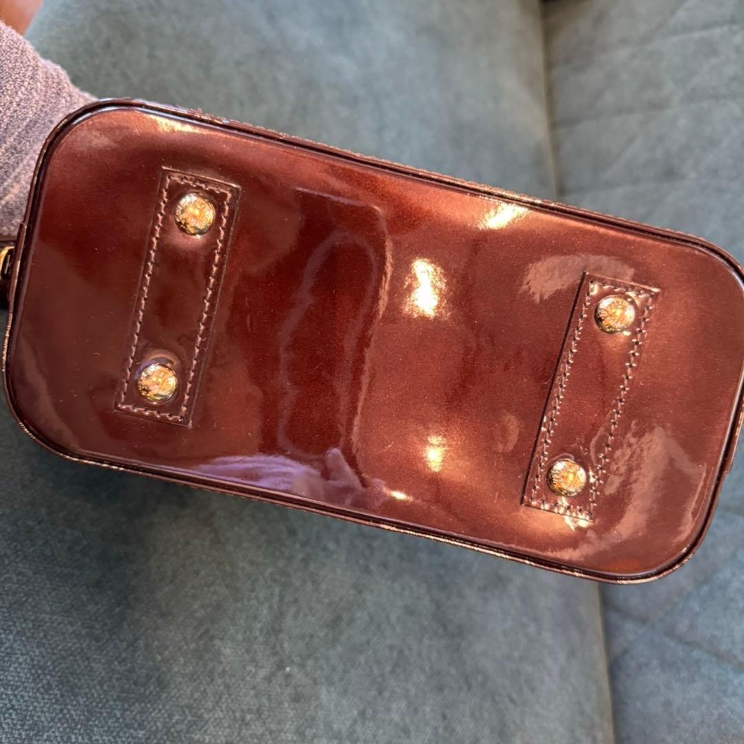 ルイヴィトン アルマBB ヴェルニグラデーション