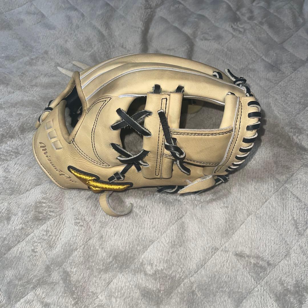 Mizuno Pro 軟式グローブ ベージュ