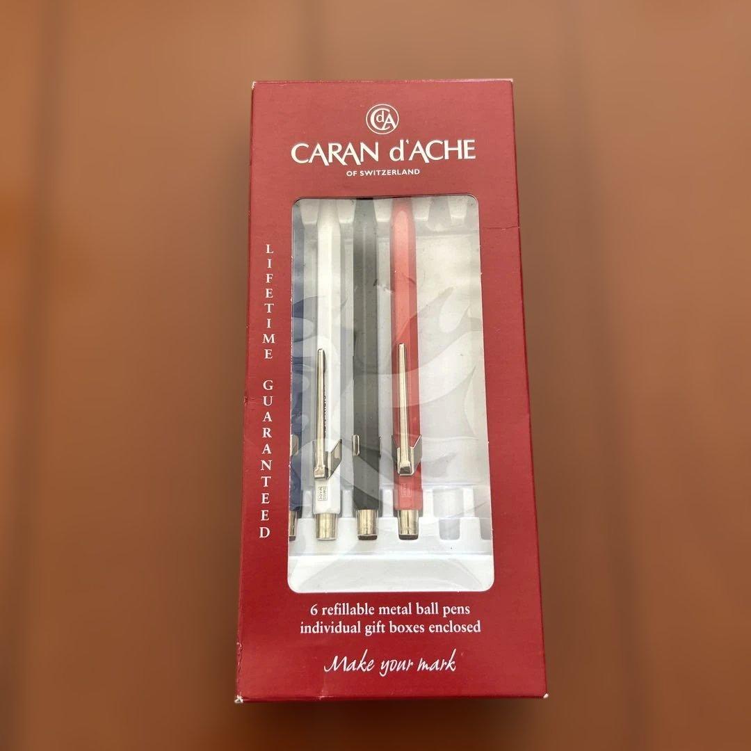 【CARAN d'ACHE】 ボールペン 4本セット ギフトボックス付き