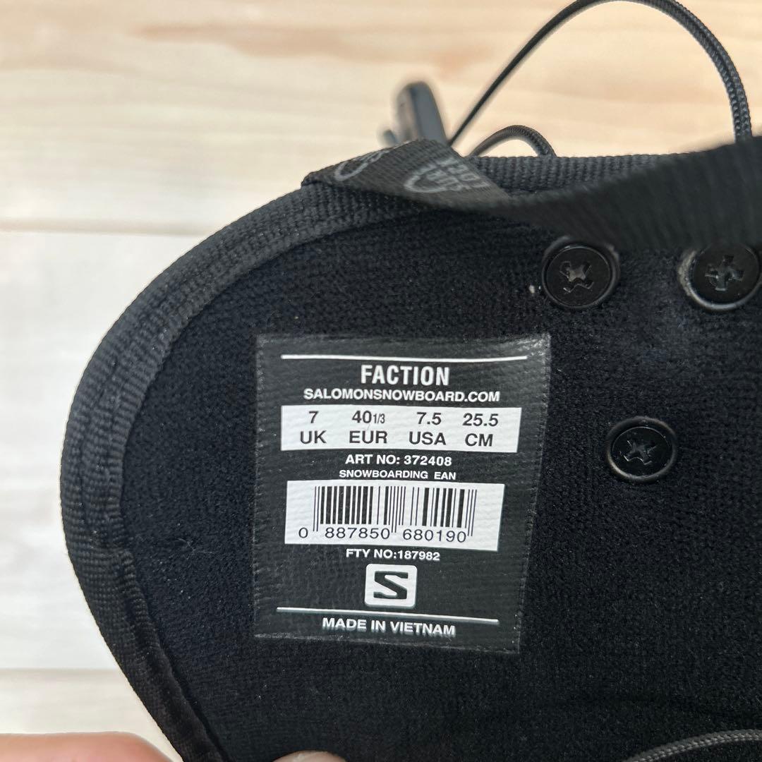 Salomonスノーボードブーツ