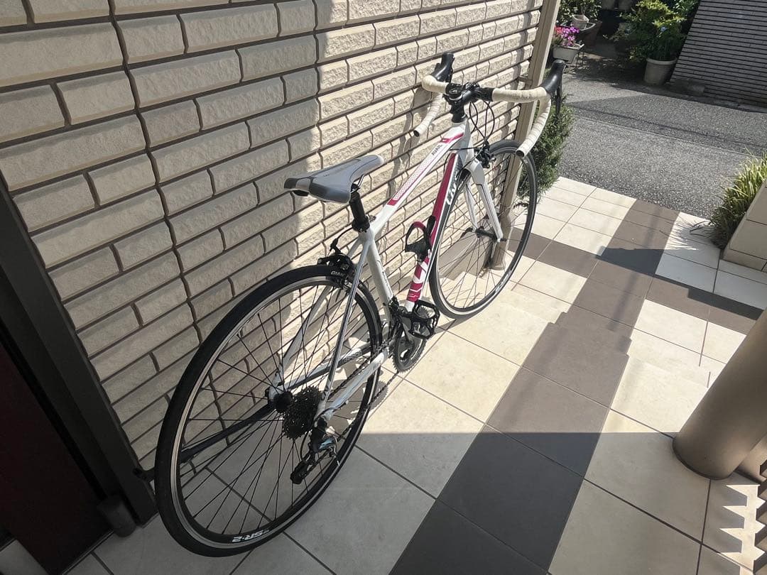 【極美品】GIANT LIV AVAIL ロードバイク 女性向け