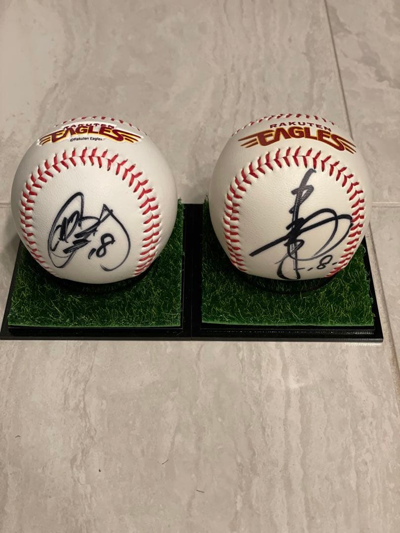 田中将大　直筆サインボール　2種