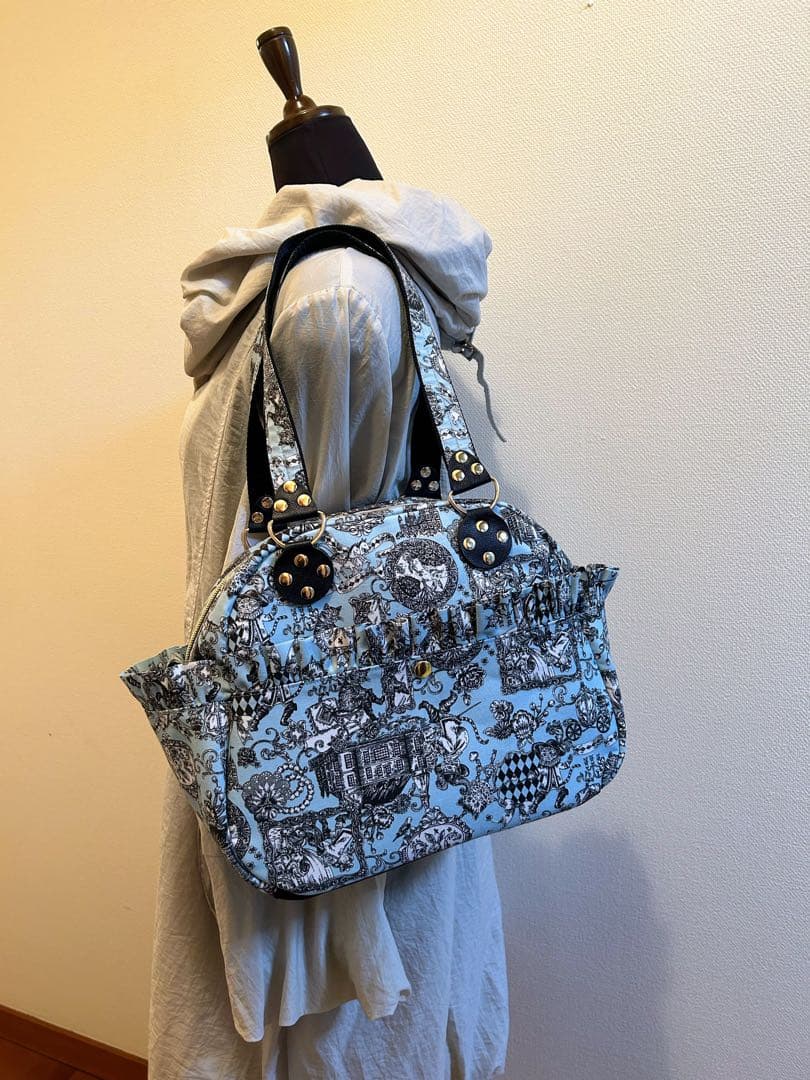 love♡kokka. 長靴を履いた猫　超レア生地　サイドpボストンバッグ