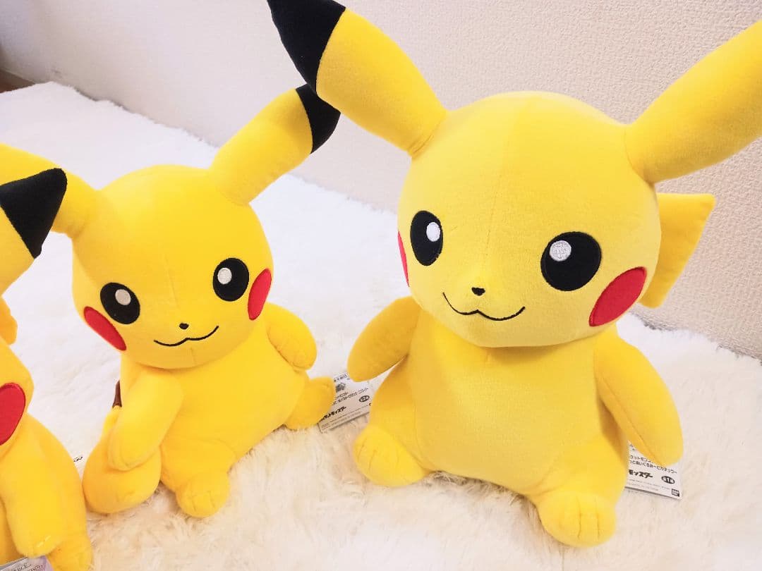 【全品新品ダク付き】【美品】ピカチュウ ぬいぐるみ5個　TOMY　ポケモン