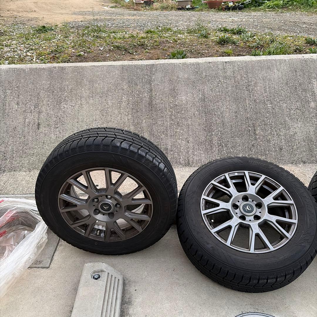 スタッドレス 205/65R16