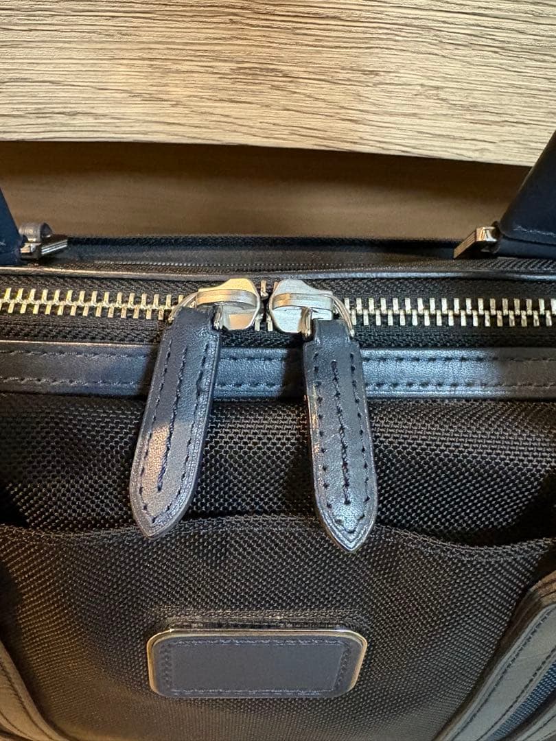 美品 TUMI トゥミ 68416DNYE トートバッグ ネイビー正規店購入