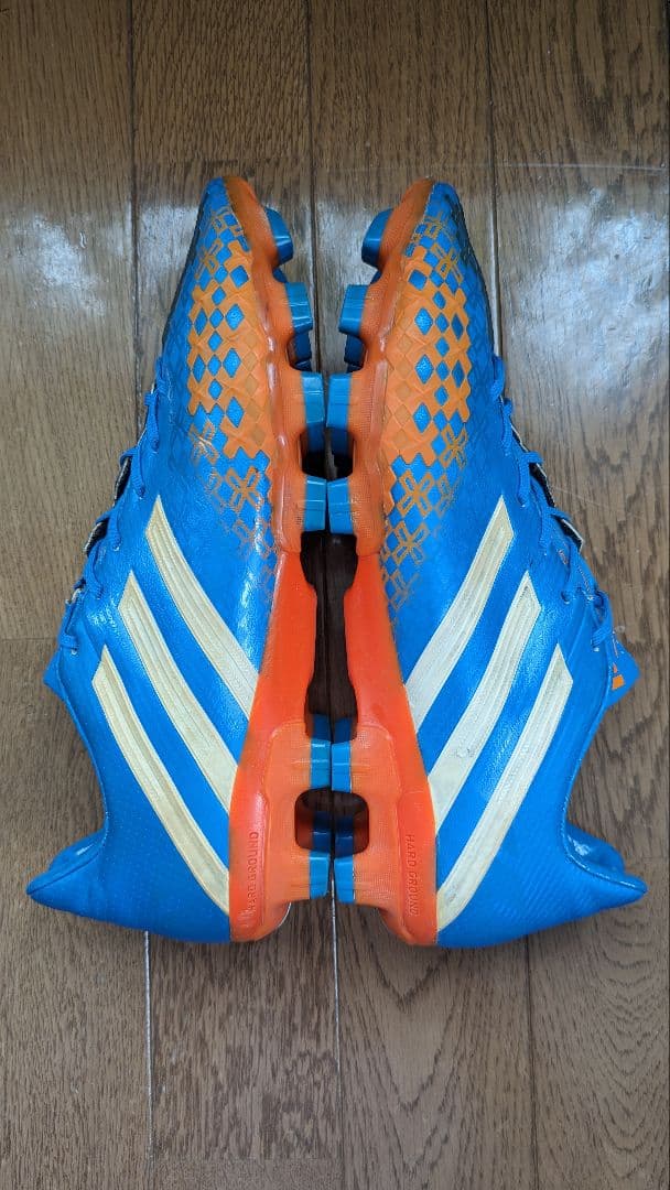 アディダス サッカースパイク プレデター リーサルゾーン HG
