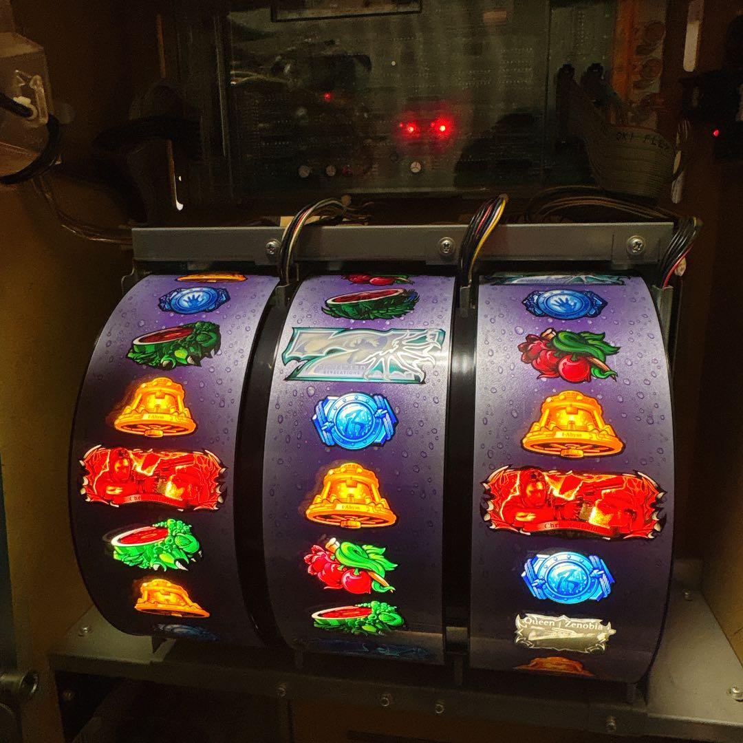 ✨送料無料✨ バイオハザード リベレーションズ スロット 実機 不要機付き