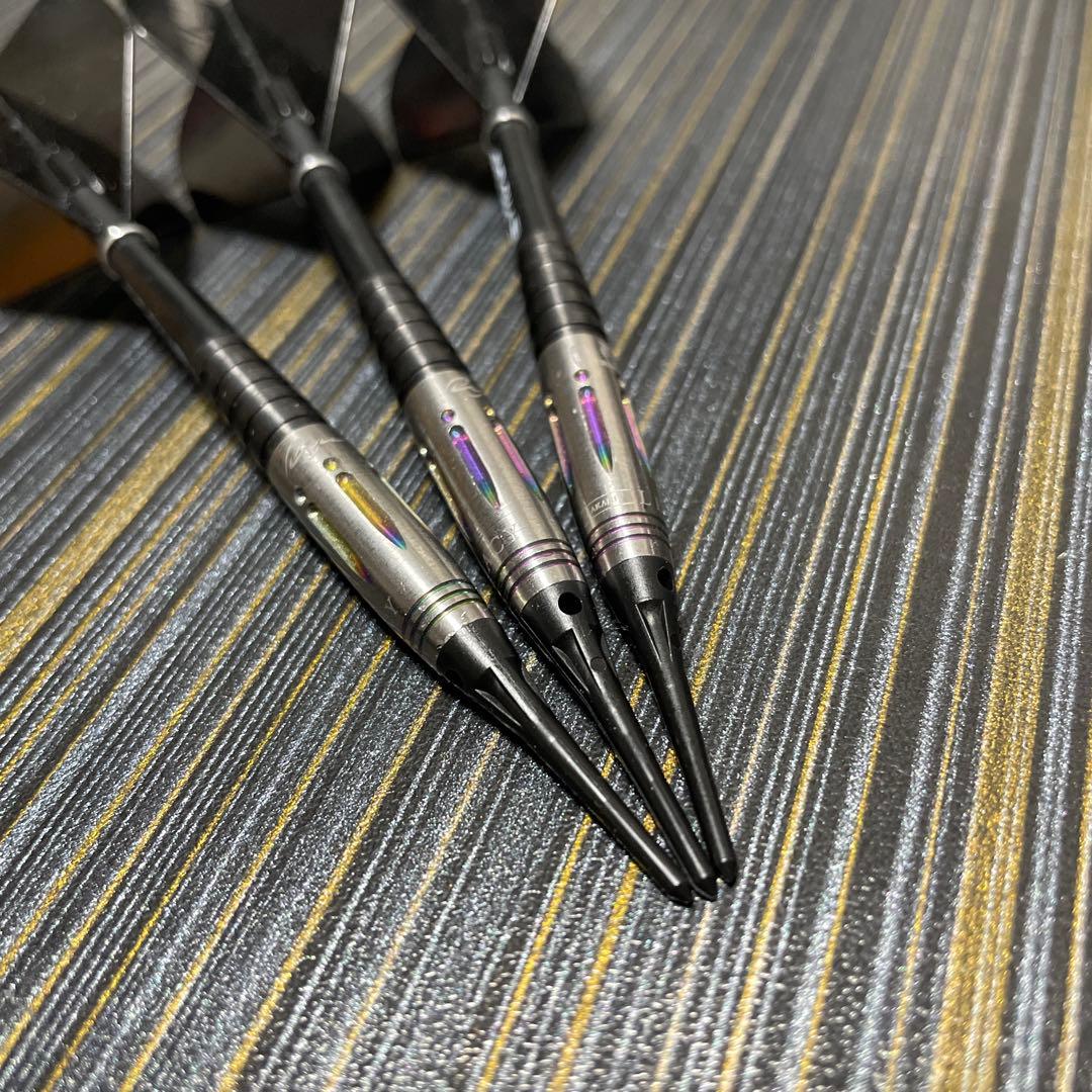 定価14800円 ソフトダーツ 大人気モデル 投げやすい あかり レガシー