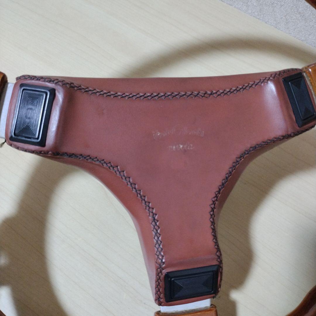 イタルボランテ ニヴォーラ ウッドステアリング 36パイ 中古品