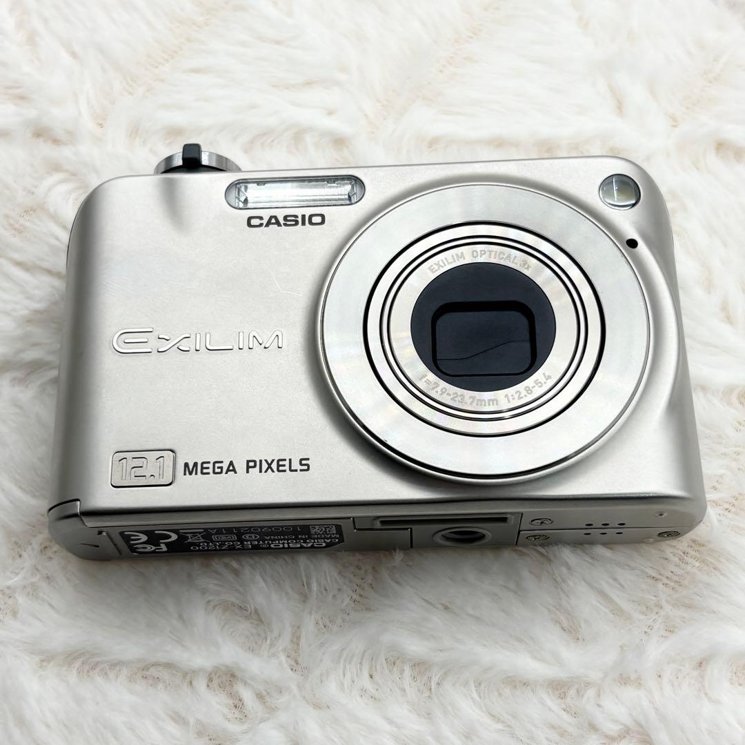 美品 動作良好✨ CASIO EXILIM EX-Z1200 シルバー