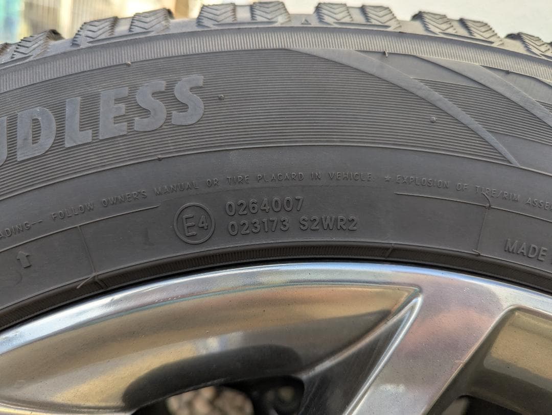  X5 18インチ スタッドレスタイヤ ホイールセット 1/2まで出品