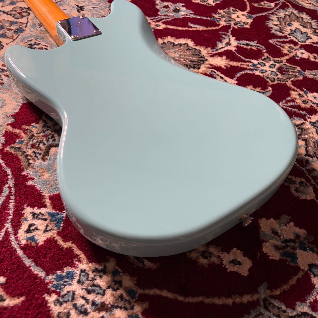 逸品Fender Mustang Japan  Cobain