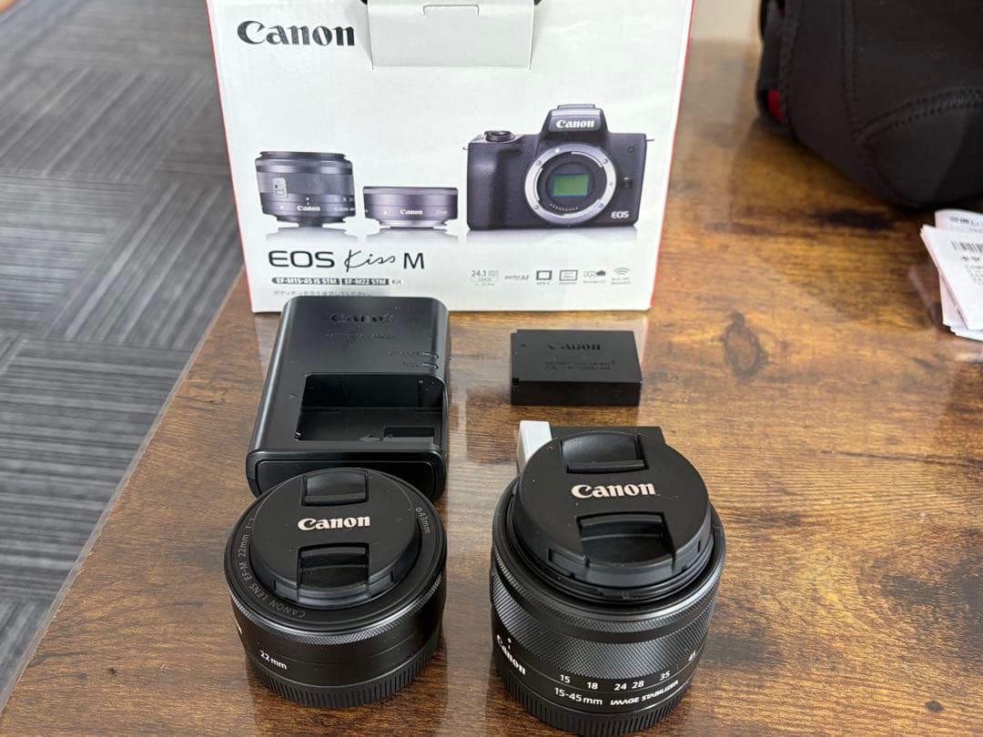 Canon EOS M ミラーレス一眼カメラセット