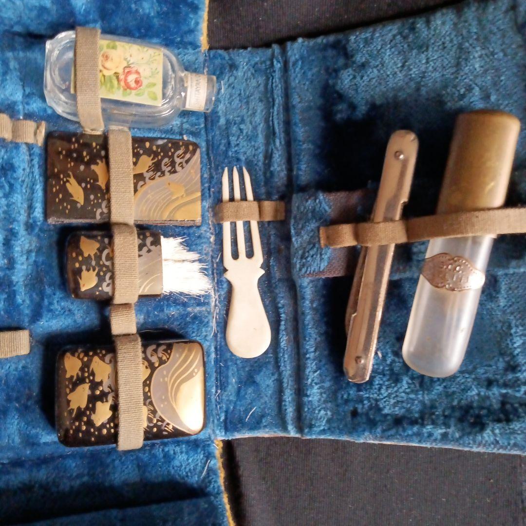 昔の女性の化粧セット日本製骨董品