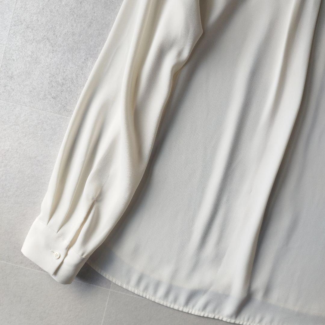 完売品！未使用級✨️アルアバイル ポリエステルツイルハイショクナロータイブラウス